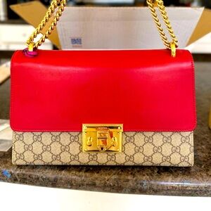 Gucci GG Supreme Padlock Medium Shoulder Bag